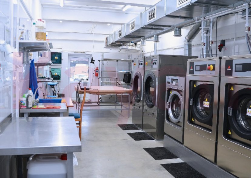 Продажа коммерции, 900 кв.м (Бытовые услуги) фото 0 Продажа коммерции, 900 кв.м (Бытовые услуги) фото 0