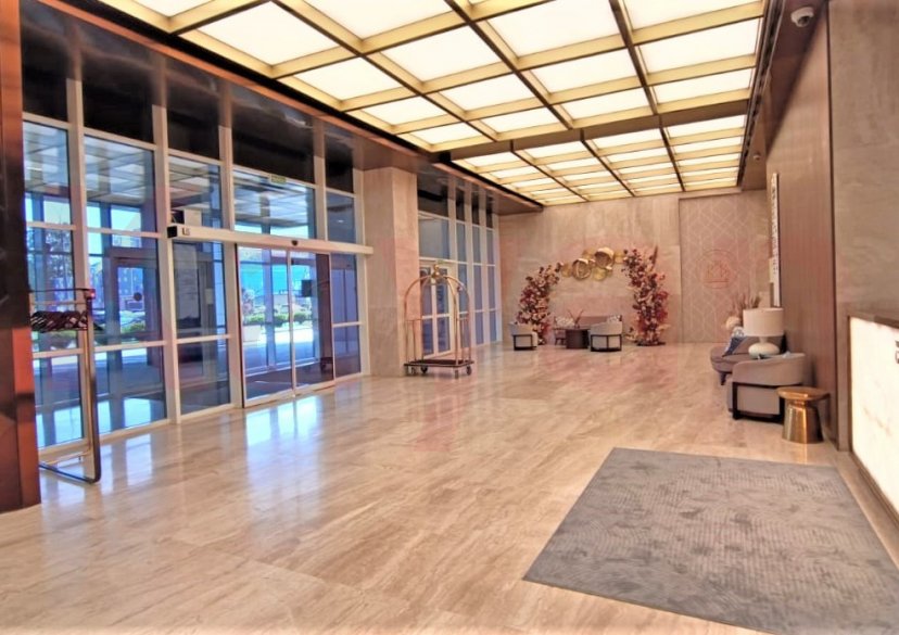 Продажа коммерции, 94 кв.м (Свободного назначения) фото 0