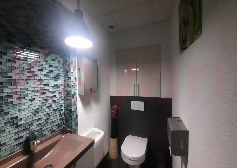 Продажа коммерции, 75 кв.м (Салон) фото 14 Продажа коммерции, 75 кв.м (Салон) фото 14