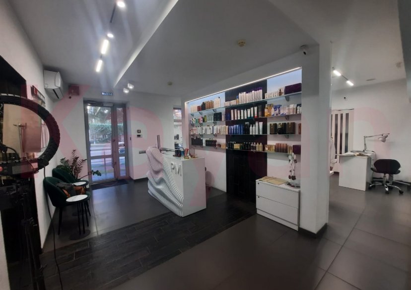 Продажа коммерции, 75 кв.м (Салон) фото 2