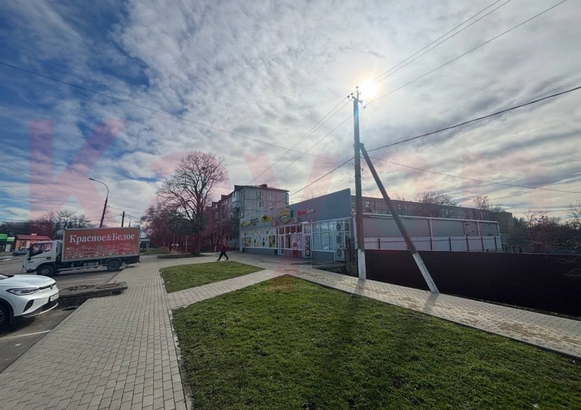 Продажа коммерции, 610 кв.м (Торговое) фото 1