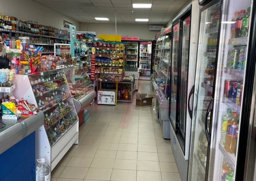 Продажа коммерции, 210 кв.м (Торговое) фото 4 Продажа коммерции, 210 кв.м (Торговое) фото 4