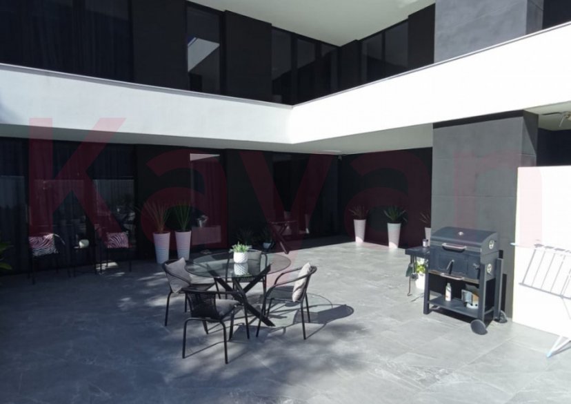 Продажа коммерции, 490 кв.м (Свободного назначения) фото 3