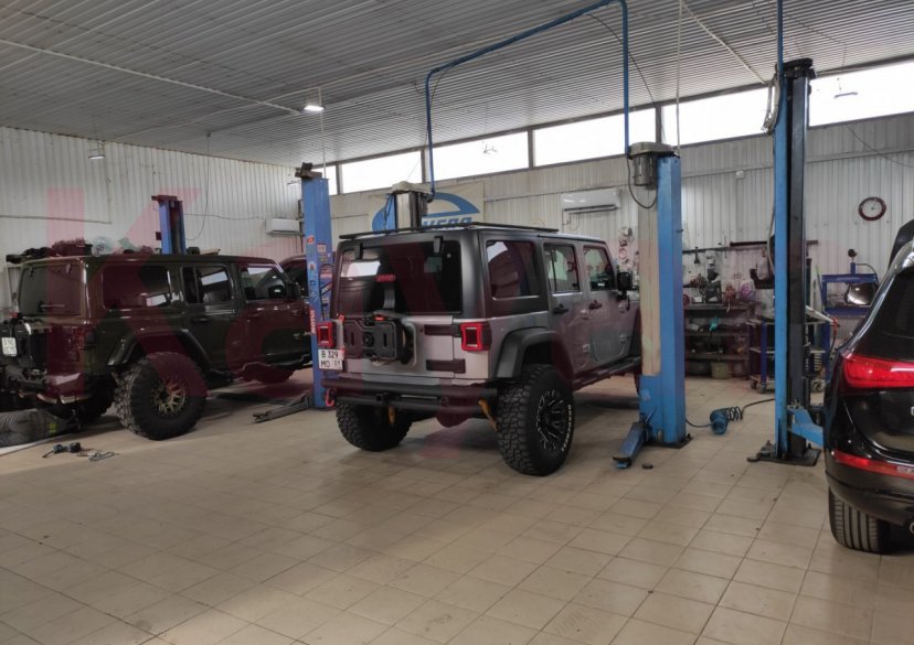 Продажа коммерции, 467 кв.м (СТО) фото 1