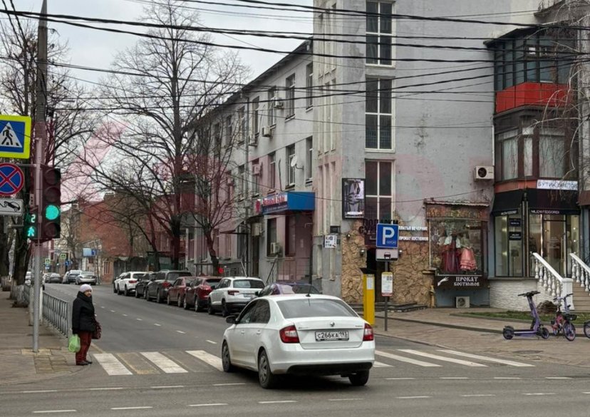 Продажа коммерции, 40 кв.м (Свободного назначения) фото 3