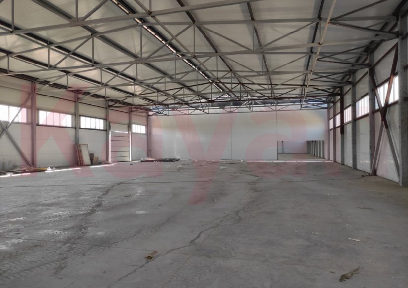 Продажа коммерции, 976 кв.м (Склад) фото 0