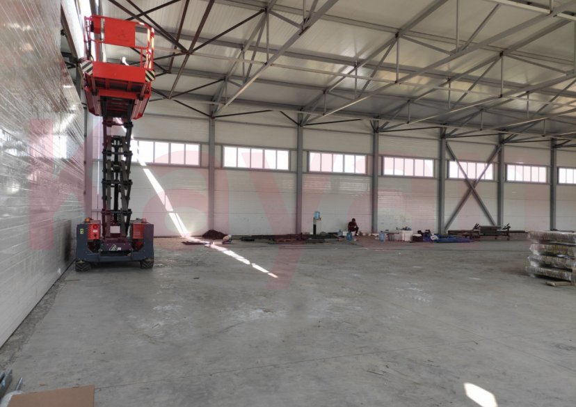 Продажа коммерции, 976 кв.м (Склад) фото 1