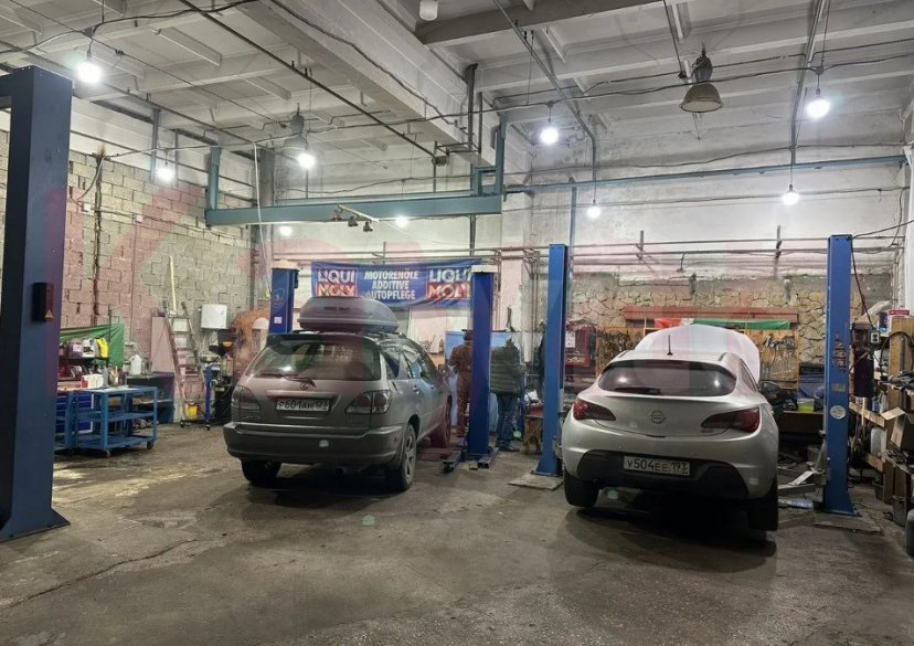 Продажа коммерции, 175 кв.м (СТО) фото 3