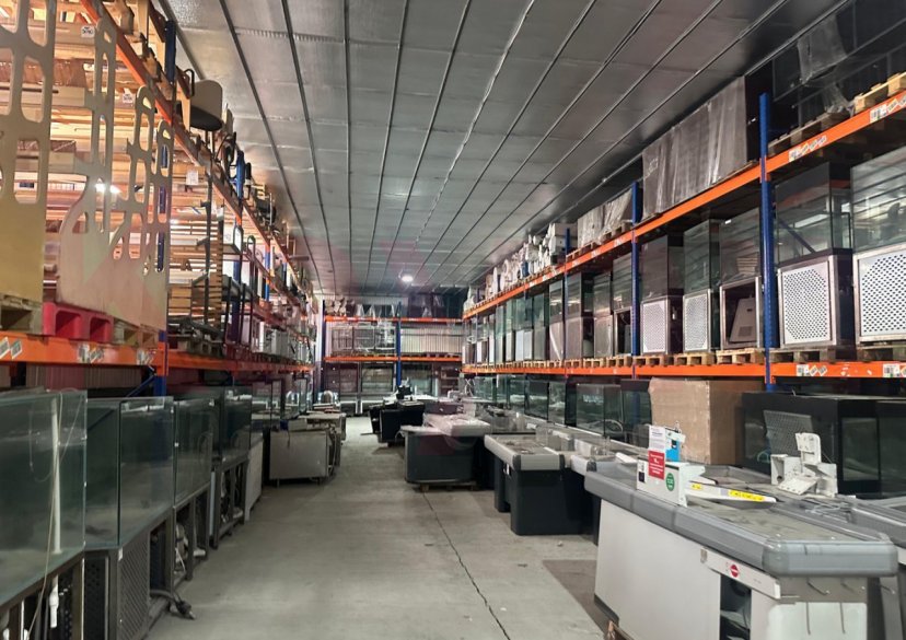 Аренда коммерции, 2155 кв.м (Склад) фото 0