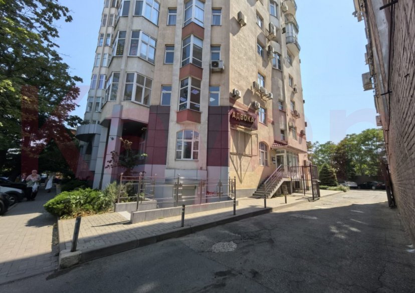 Продажа коммерции, 850 кв.м (Офисное) фото 1