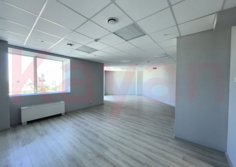 Аренда коммерции, 82 кв.м (Офисное) фото 1