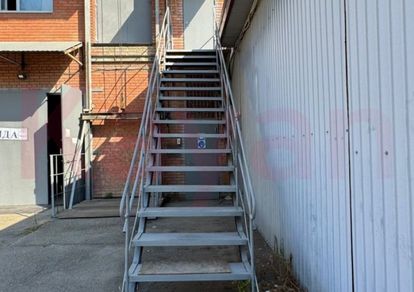 Аренда коммерции, 700 кв.м (Свободного назначения) фото 2