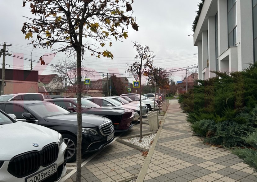 Аренда коммерции, 200 кв.м (Свободного назначения) фото 1