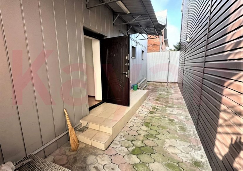 Продажа коммерции, 292 кв.м (Свободного назначения) фото 5