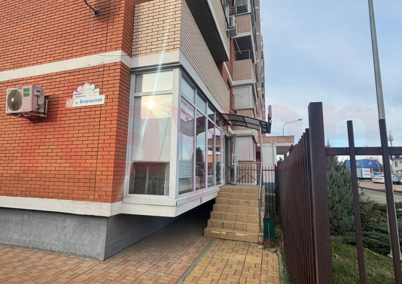 Продажа коммерции, 45 кв.м (Торговое) фото 0 Продажа коммерции, 45 кв.м (Торговое) фото 0