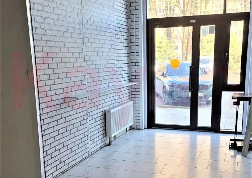 Продажа коммерции, 54 кв.м (Торговая площадь) фото 1