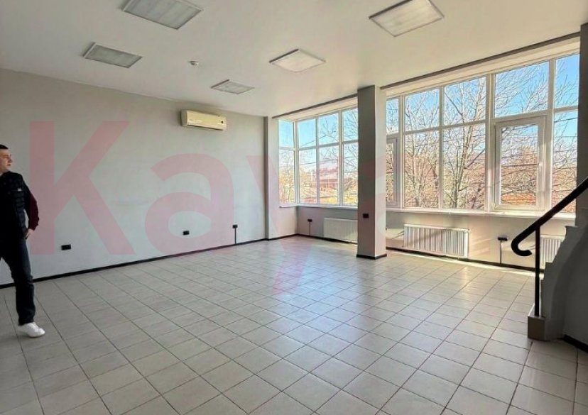 Продажа коммерции, 176 кв.м (Офисное) фото 0