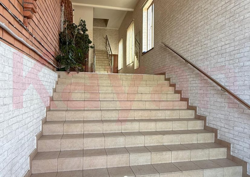 Аренда коммерции, 700 кв.м (Свободного назначения) фото 4 Аренда коммерции, 700 кв.м (Свободного назначения) фото 4