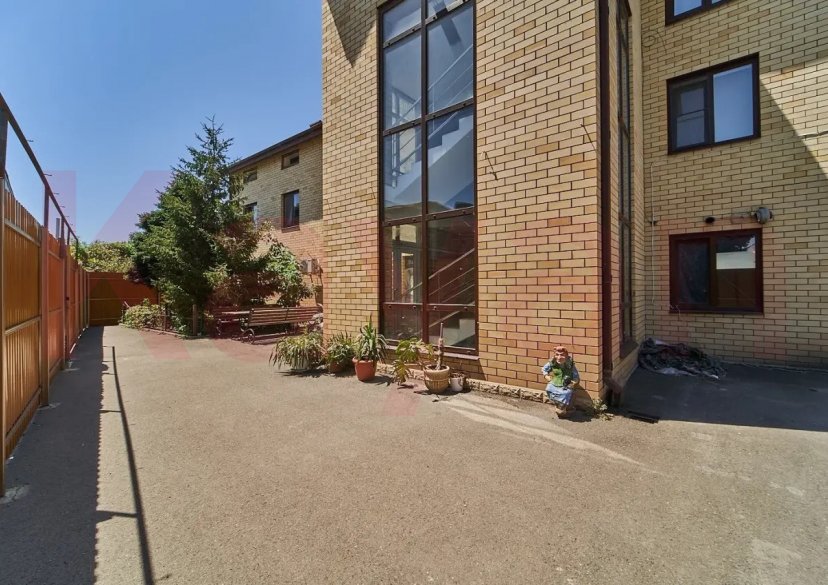 Аренда коммерции, 1100 кв.м (Гостиница) фото 2