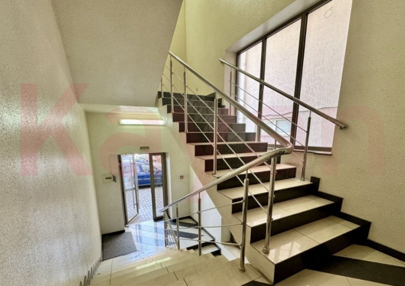 Аренда коммерции, 225 кв.м (Офисное) фото 2