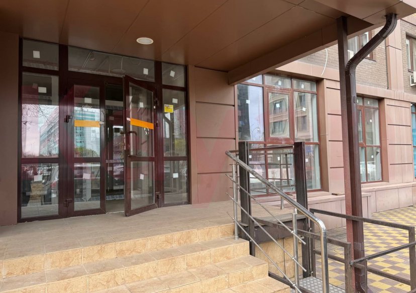 Продажа коммерции, 135 кв.м (Свободного назначения) фото 1 Продажа коммерции, 135 кв.м (Свободного назначения) фото 1