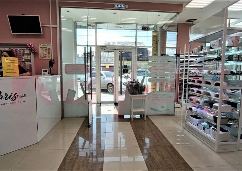 Аренда коммерции, 190 кв.м (Торговое) фото 0