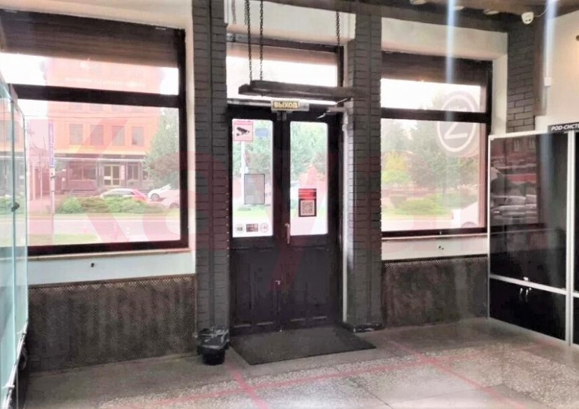 Аренда коммерции, 54 кв.м (Магазин) фото 0