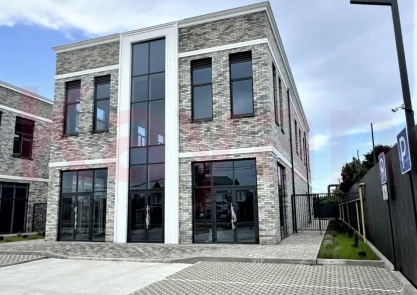 Продажа коммерции, 266 кв.м (Свободного назначения) фото 0