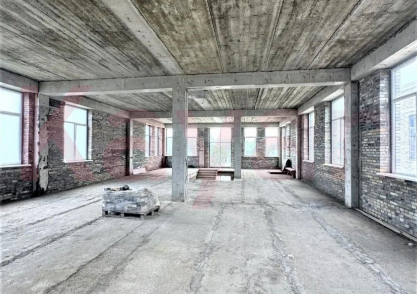 Продажа коммерции, 266 кв.м (Свободного назначения) фото 2
