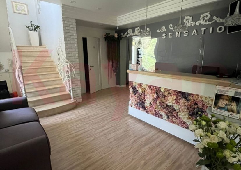 Продажа коммерции, 370 кв.м (Косметология) фото 1