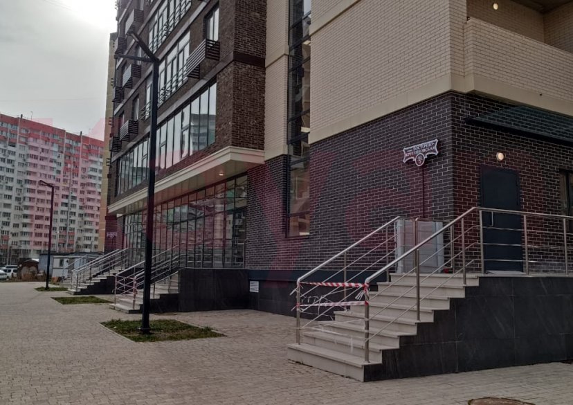 Продажа коммерции, 360 кв.м (Свободное назначение) фото 0