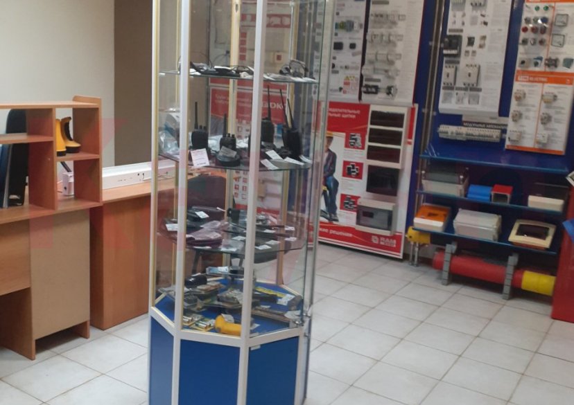 Продажа коммерции, 600 кв.м (Клиентский офис) фото 3