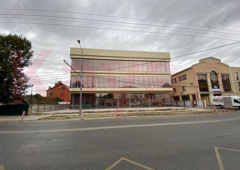 Аренда коммерции, 1660 кв.м (Свободного назначения) фото 0