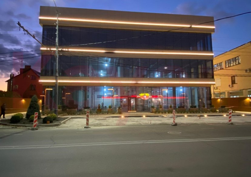 Аренда коммерции, 1660 кв.м (Свободного назначения) фото 1