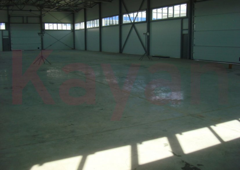 Продажа коммерции, 900 кв.м (Склад) фото 1 Продажа коммерции, 900 кв.м (Склад) фото 1