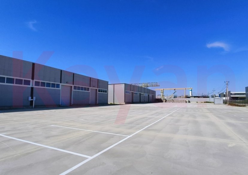 Продажа коммерции, 4500 кв.м (Склад) фото 0 Продажа коммерции, 4500 кв.м (Склад) фото 0