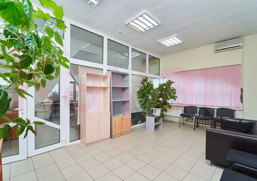 Продажа коммерции, 920 кв.м (Офисное) фото 1 Продажа коммерции, 920 кв.м (Офисное) фото 1