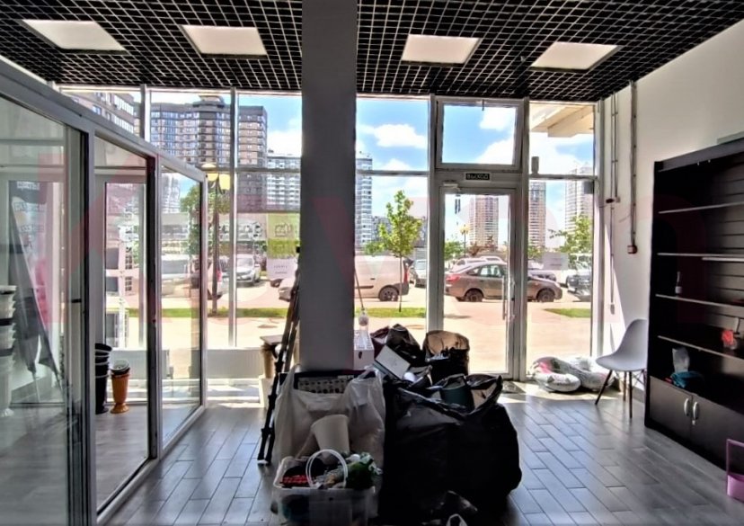 Аренда коммерции, 61 кв.м (Свободного назначения) фото 0