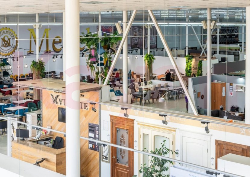 Аренда коммерции, 90 кв.м (Торговое) фото 0