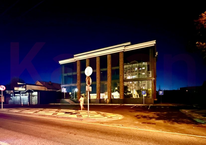 Аренда коммерции, 1700 кв.м (Свободного назначения) фото 3