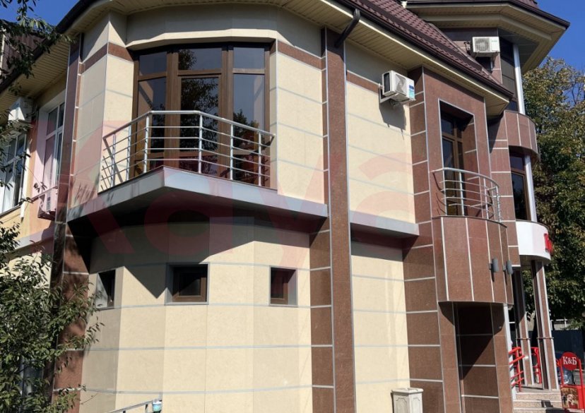 Продажа коммерции, 600 кв.м (Свободного назначения) фото 2