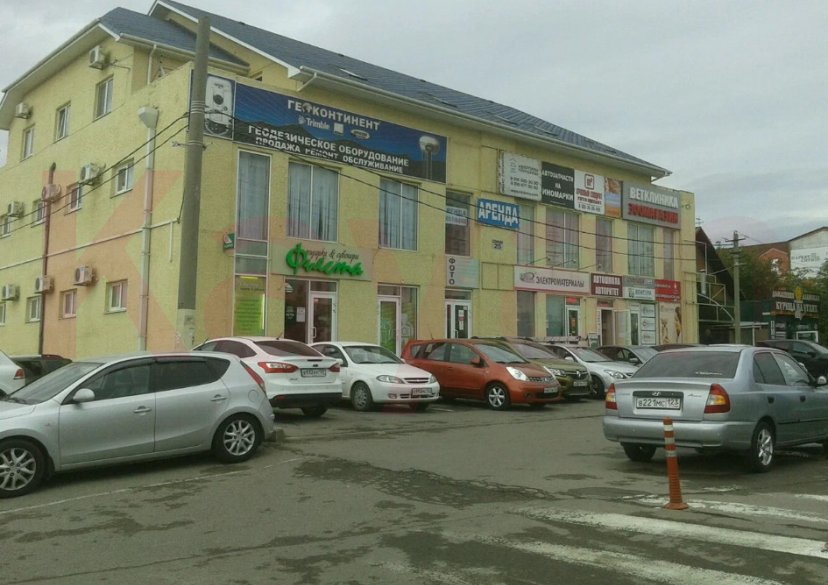 Аренда коммерции, 117 кв.м (Торговое) фото 0