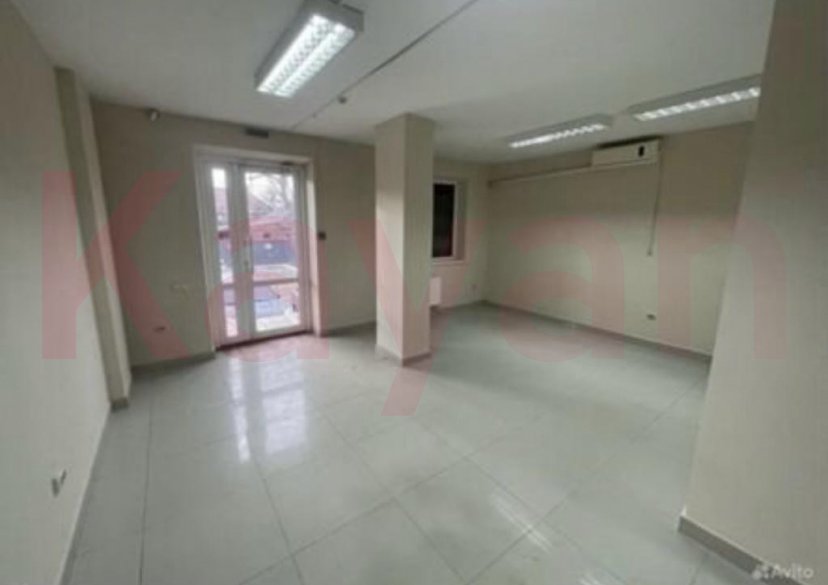 Продажа коммерции, 52 кв.м (Свободного назначения) фото 3