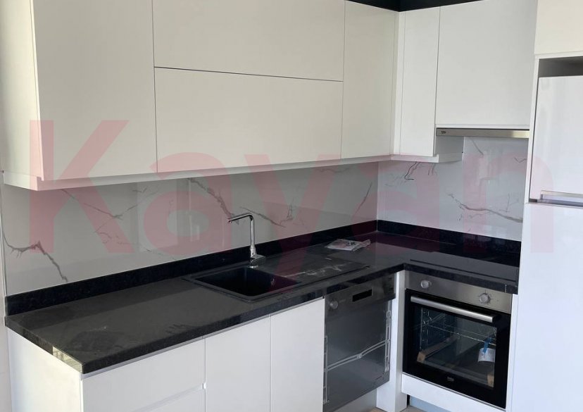 Продажа 3-комн. квартиры, 103 кв.м фото 3