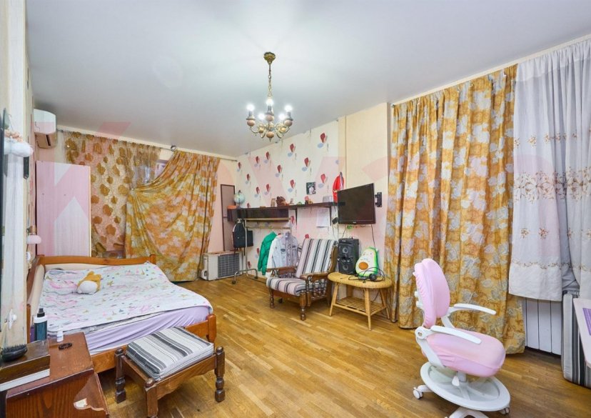 Продажа 4-комн. квартиры, 127 кв.м фото 2
