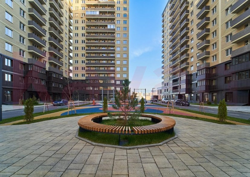 Продажа 3-комн. квартиры, 56 кв.м фото 0
