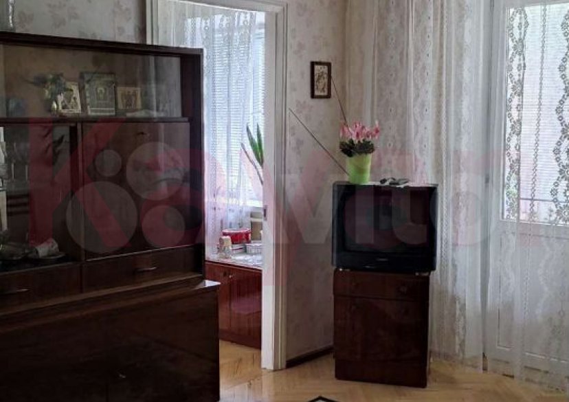 Продажа 3-комн. квартиры, 56 кв.м фото 2