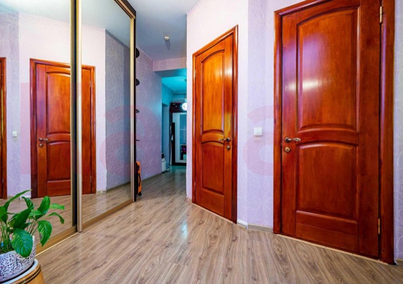 Продажа 2-комн. квартиры, 64 кв.м фото 3