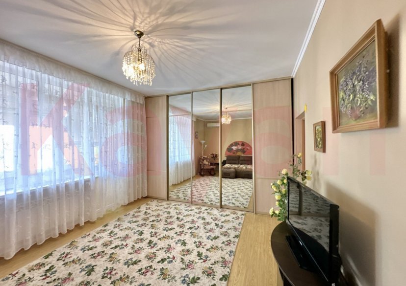Продажа 2-комн. квартиры, 53 кв.м фото 2