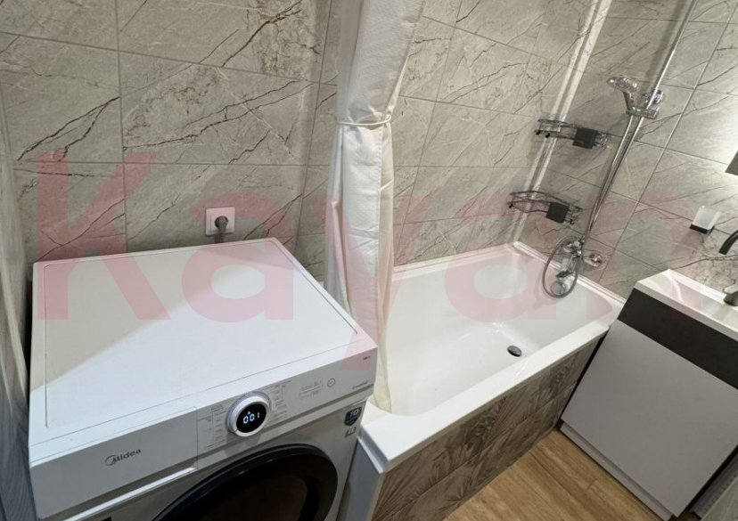 Продажа 2-комн. квартиры, 65 кв.м фото 4